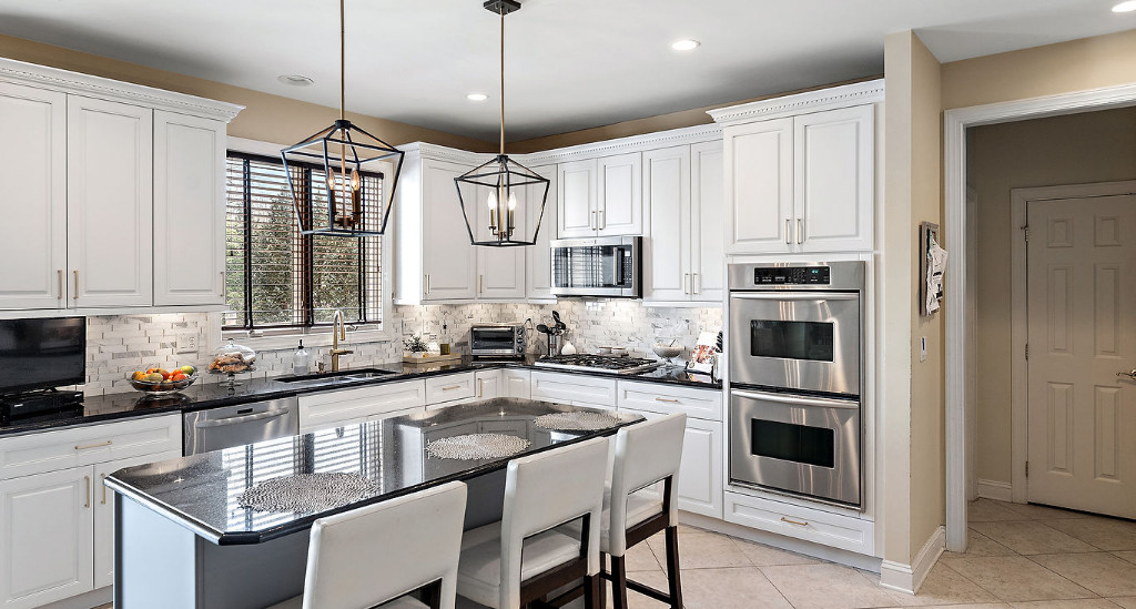 ae9724_58c373b2925c436cba709cce482111ed~mv2