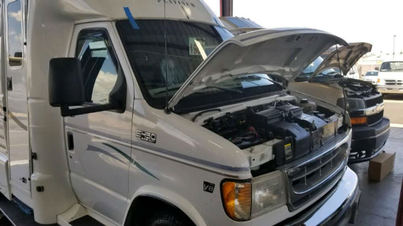 RV_Repair_21_rand_DQ4sOvVWE2